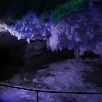 Ледяная пещера :: Юрий Симонов