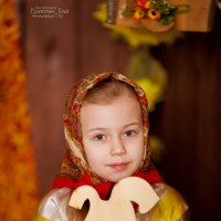 Маленькая русская красавица Иллоночка и широкая масленица :: Кристина Беляева