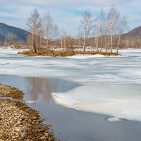 Неспешная поступь весны :: Любовь Потеряхина