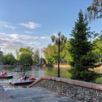 В парке городском... :: Сергей Мурзин