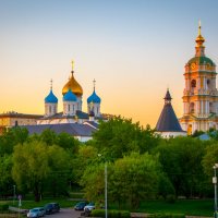 Новоспасский монастырь весенним вечером :: Alexander Petrukhin 