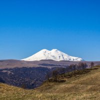 вид на Эльбрус из "Долины Кавказа" IMG_3888 :: Олег Петрушин