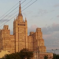 Сталинская высотка на Кудринской площади. :: Наталья Владимировна