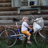 На дедовом рабочем велосипеде :: Светлана Рябова-Шатунова