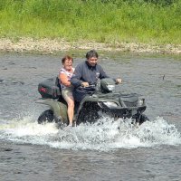 По реке на квадроцикле :: Вера Щукина
