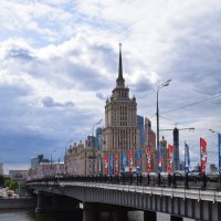 Москва . Новоарбатский мост :: Galina Leskova