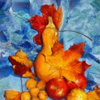Натюрморт с осенними листьями на синем шёлке :: Ирина Сивовол