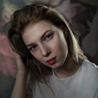 Студийный портрет :: Мария Шабурникова