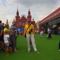 Наконец, и я на футбольном поле на Красной площади (в день финала) :: Андрей Лукьянов