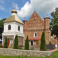 Церковь  Архангела Михаила в деревне Сынковичи :: Евгений Кочуров