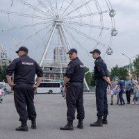 Фотоаппарат не заряжен? :: Валерий Михмель 