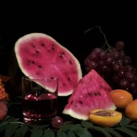 Сочные ягоды и фрукты :: Людмила 