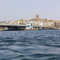 Вид на Галатскую башню и мост... :: Cергей Павлович