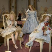 На выставке кукол :: Алёна Савина