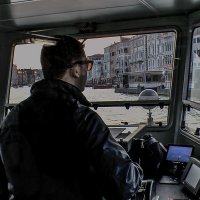 Venezia, Canal Grande la sera, capitano vaparetto :: Игорь Олегович Кравченко
