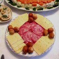 Сырная тарелка по-русски. Едим дома :: Надежд@ Шавенкова