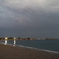 вечер, море, пляж... :: Михаил Янкин