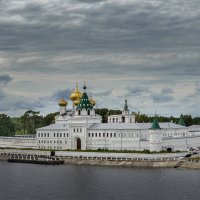 Свято-Троицкий Ипатьевский мужской монастырь :: Борис Гольдберг