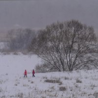 "поплыли туман над рекой, выходила на берег Катюша....." :: Георгий А