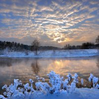 Зимний островок на закате... :: Андрей Войцехов