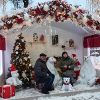 Фото на память на Пушкинской площади. :: Татьяна Помогалова