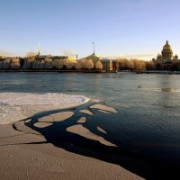 "Пред ним неслась Нева широко..." :: Юрий Куликов