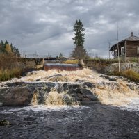 Разрушенная ГЭС на Соскуанйоки. Карелия. :: Наталия Владимирова