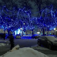 Синий вечер... на Караванной площади... :: Юрий Куликов