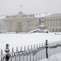 А снег кружил и падал.... :: Валентина Харламова