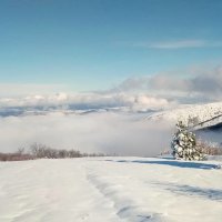Редкая крымская зима... Горный массив Чатырдаг... Rare Crimean Winter... Chatyrdag Mountain Range... :: Сергей Леонтьев