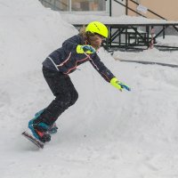 Девушка на сноуборде :: Сергей l