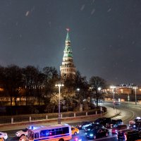 Водовзводная башня Кремля. :: Владимир Безбородов
