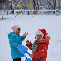 вкусный снег :: nataly-teplyakov 