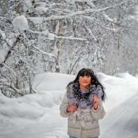 Прогулка по зимнему лесу :: Владимир Деньгуб