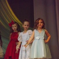 Самые маленькие участницы конкурса "Маленькая леди". :: Нина Андронова
