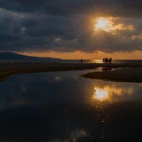 На рассвете. :: Владимир Лобанов