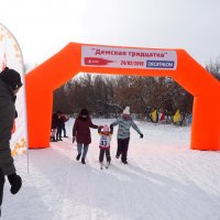 Дёмская тридцатка. Финиш самой маленькой участницы. :: Ильсияр Шакирова