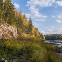 Скальные выходы Тиманского кряжа на реке Ухта. :: Николай Зиновьев