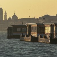 Venezia. Pontile del vaporetto di S. Elena. :: Игорь Олегович Кравченко