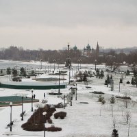 Набережная зимой в Ярославле :: Татьяна Иванова