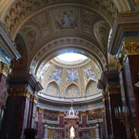 Алтарное пространство и статуя Св. Стефана, Базилика г. Будапешт :: Tamara *
