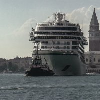 Venezia. Bacino di San Marco.Volo Venezia - Napoli. :: Игорь Олегович Кравченко