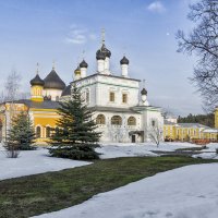 Мужской монастырь :: Ирина Шарапова