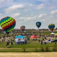 Фестиваль воздушных шаров :: Oleg Sharafutdinov