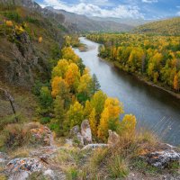 Осень в горах Сибири :: Алексей Мезенцев