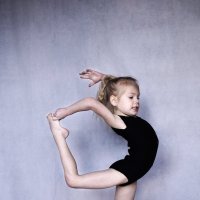 Серия "Маленькая гимнастка" :: Юля Колосова