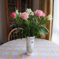Цветы в вазе :: Natalia Harries
