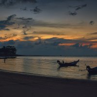 Закат на пляже Мае Хаад, остров Пханган, Таиланд :: Михаил Родионов