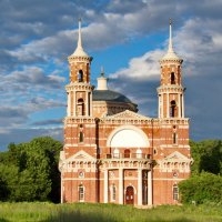 Церковь Владимирской иконы Божией Матери :: Alexs Klinkov