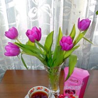 Чай с конфетками :: Наталья Цыганова 